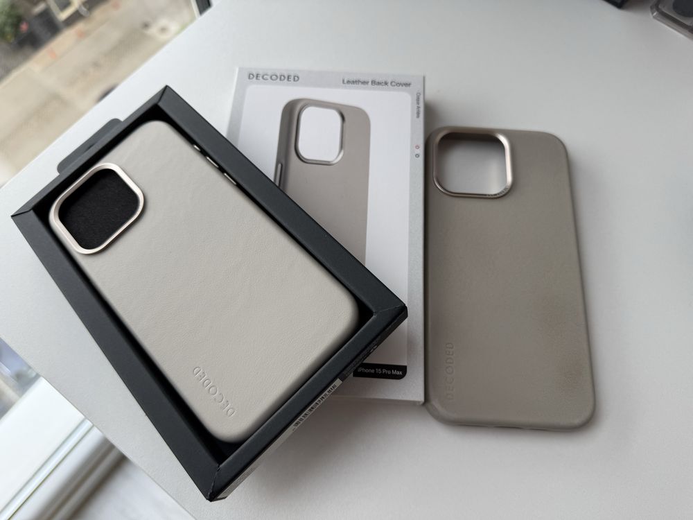 Husa piele naturala Decoded USA iPhone 15 pro max
