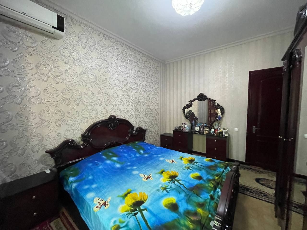 Продаётся квартира 4/4/5, Юнусобад-17