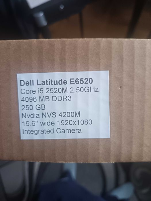 Лаптоп Dell Latitude E6520