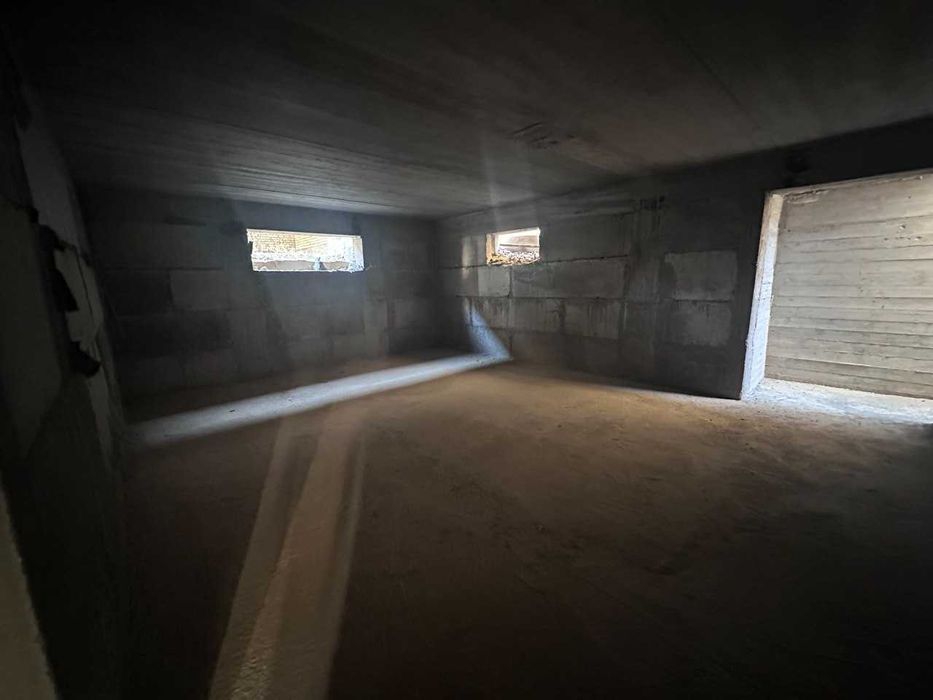 Hovli sotiladi— GULISTON-3