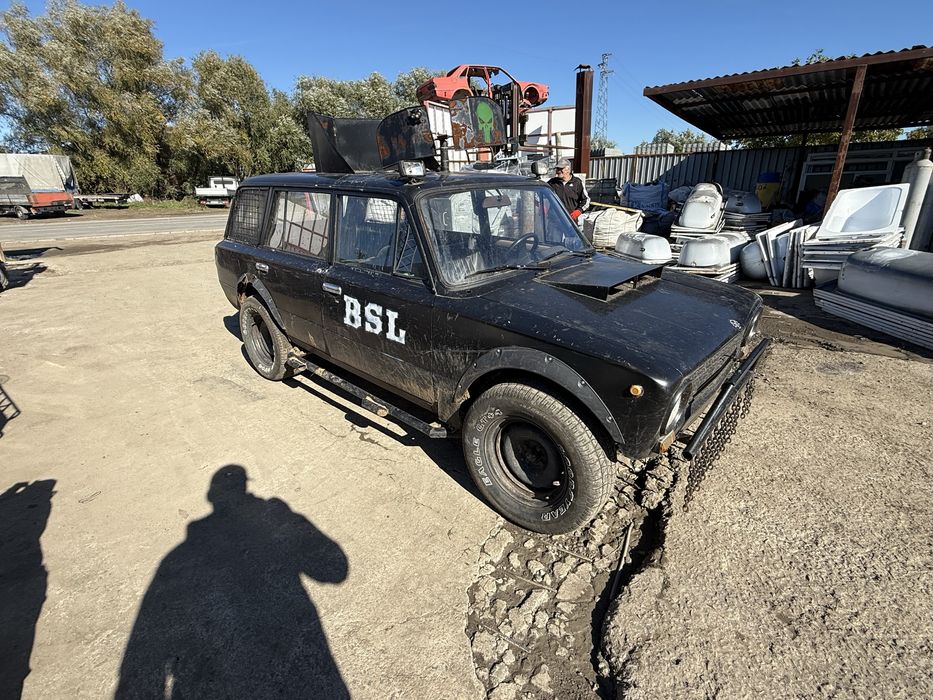 Лада комби 1.7 i  на части