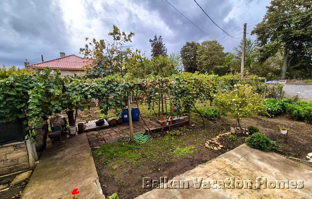 Продава се Къща в с. Василево, Област Добрич - 90 кв.м за 389 €/кв.м - Снимка #14