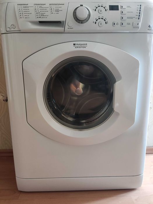 Стиральная машина Hotpoint Ariston