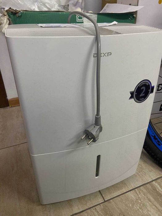 Осушитель воздуха Dexp. Астана, Сыганак 54. Лот 787233