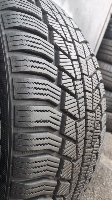2бр.зимни гуми 225/45/17 General Altimax Winter 
dot23
7.5mmмм
Перфект