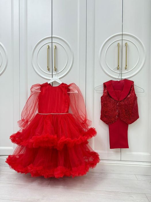 Детские костюмы 2000 тенге