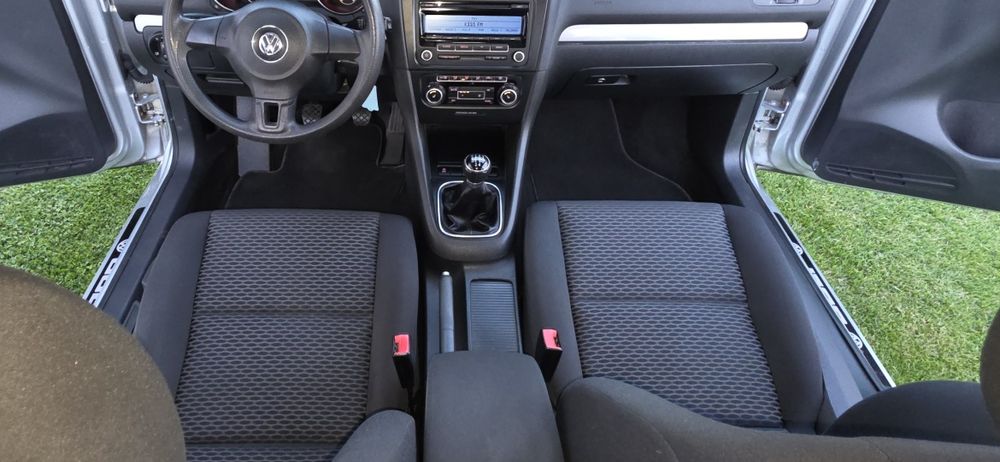 Vw golf 6 benzină an 2011