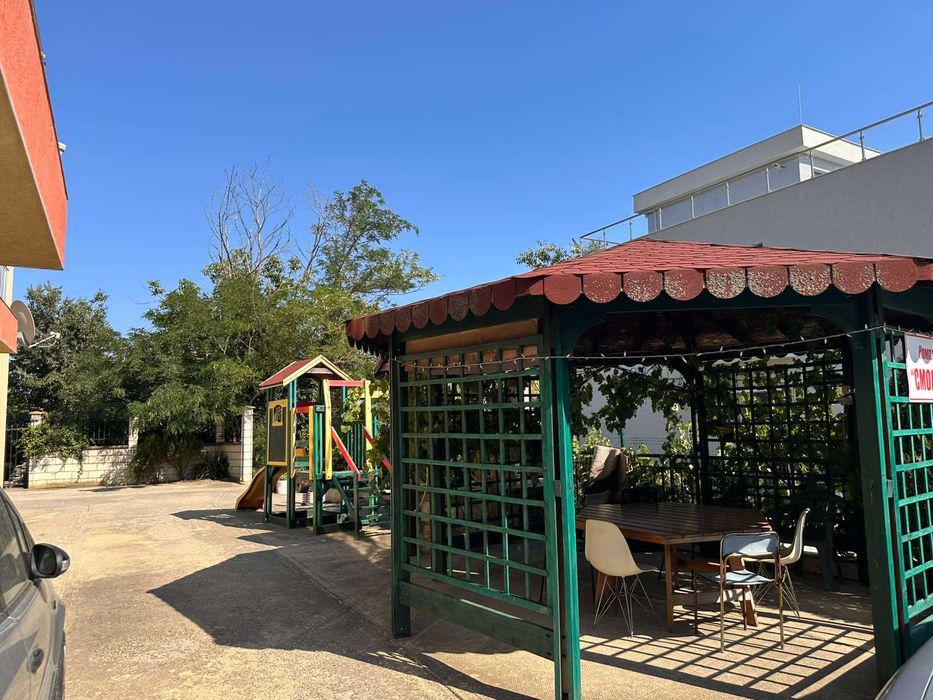 Дава се под наем Двустаен апартамент в Варна, м-т Траката - 65 кв.м за 510 € - Снимка #1