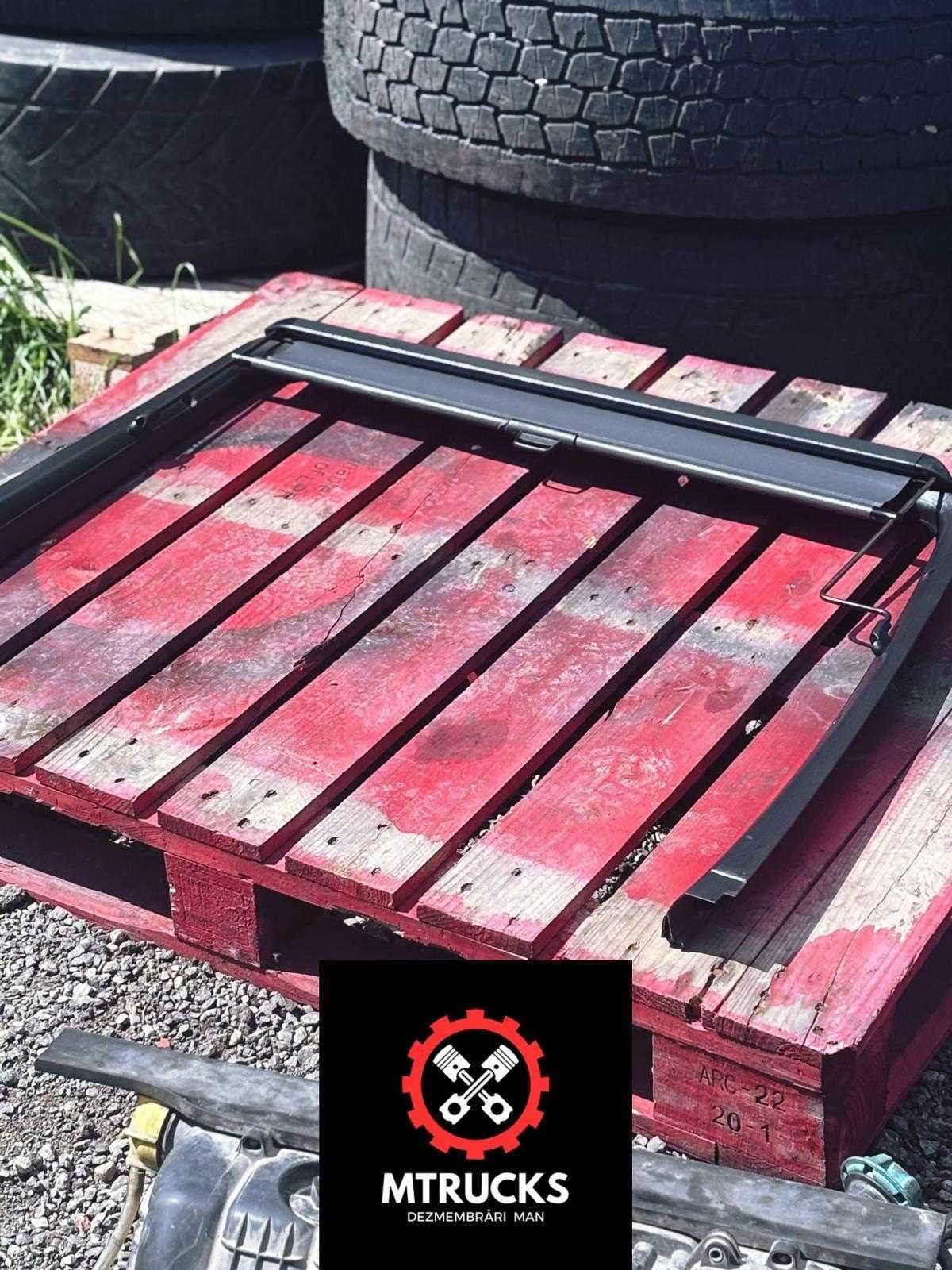 Jaluzea interioara cortina usa sofer Originala MAN TGX 81637036051