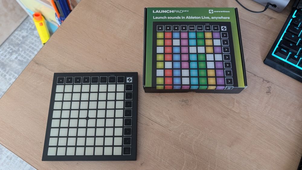 Novation Launchpad Mini MK3