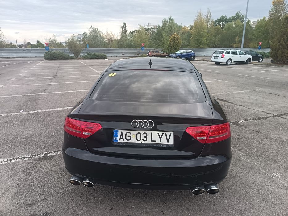 Audi A5 sportback Pre facelift  2.0 tdi manual