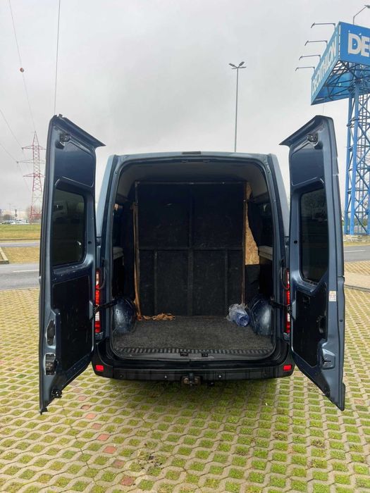 Vând Renault Master