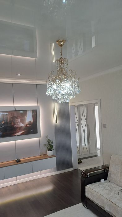 Люстра хрусталь.Срочно