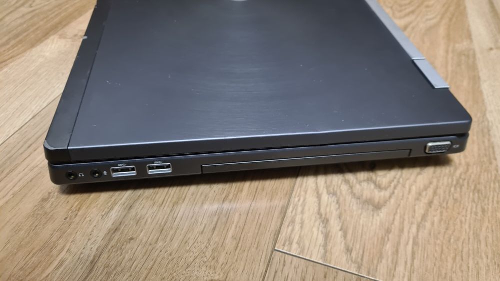 HP Elitebook 8560w i7 2630QM, 16 GB RAM, ssd 128 GB