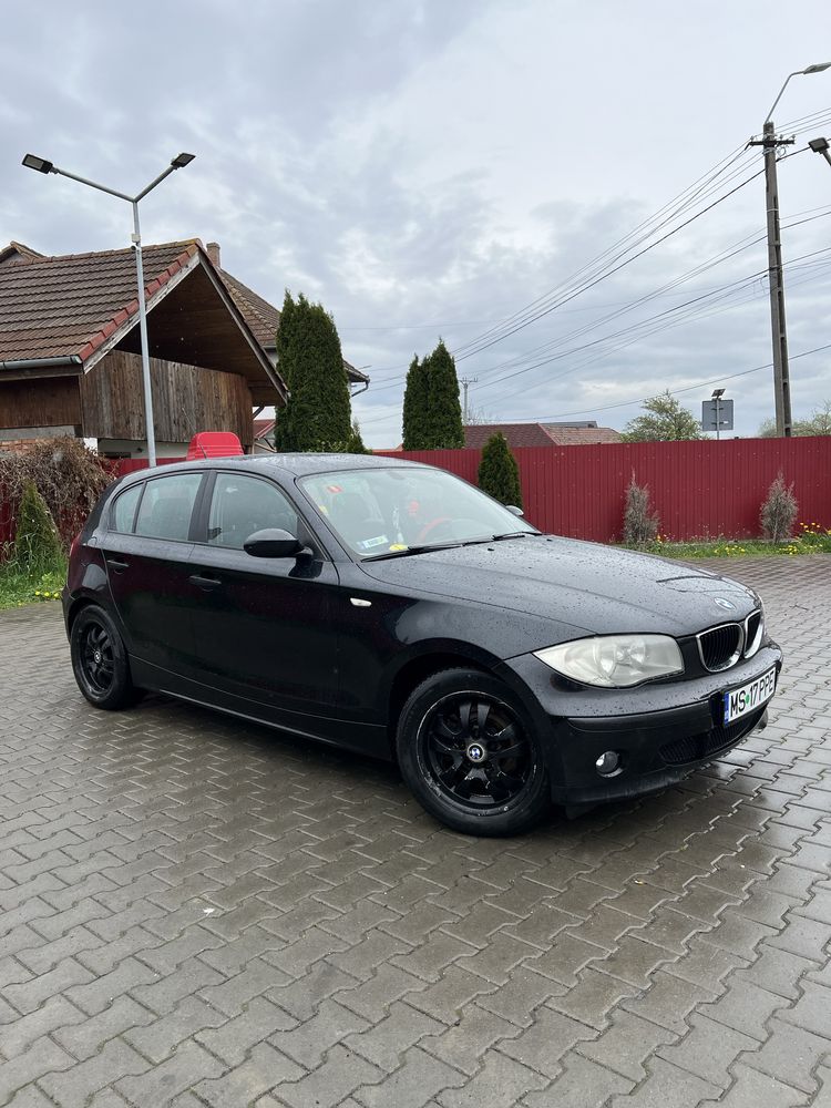 Vand BMW seria 1 E87