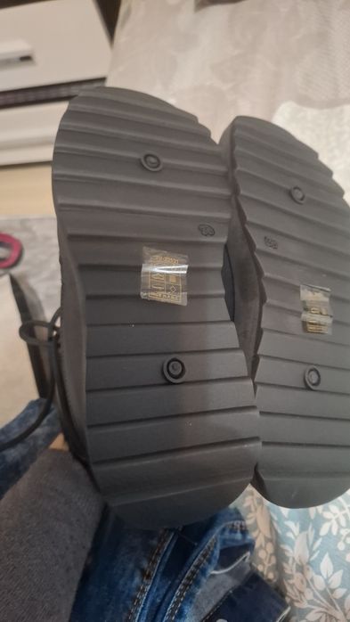 Зимни дамски боти