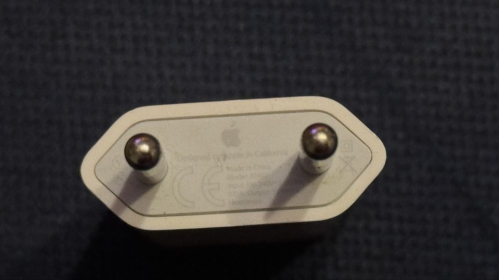 Vand incarcator Apple USB, 5V, original