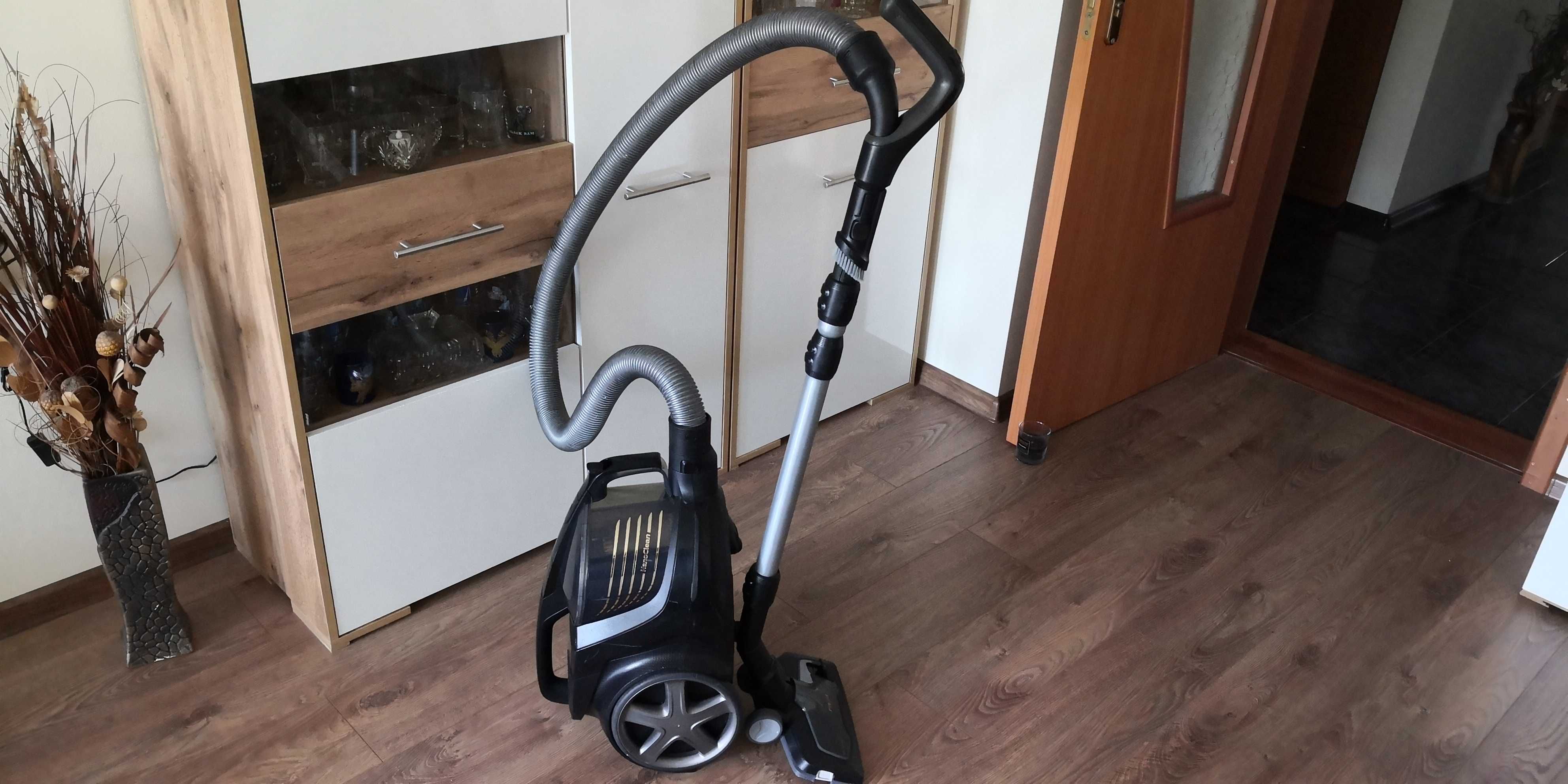 Прахосмукачка PHILIPS XB9154/09