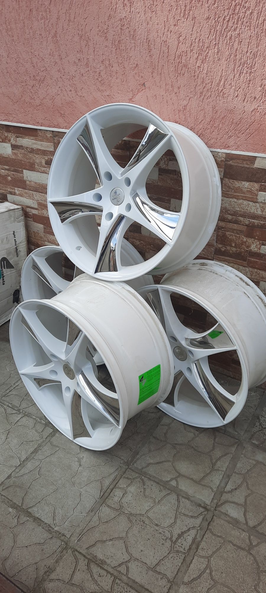 Лети Джанти 5x114.3mm за Toyota 21Цола  Italy  Нови