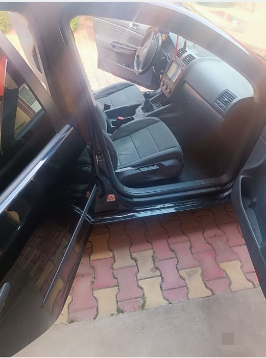 VW Golf 5 1.6 FSI – 2005 – Distribuție pe lanț