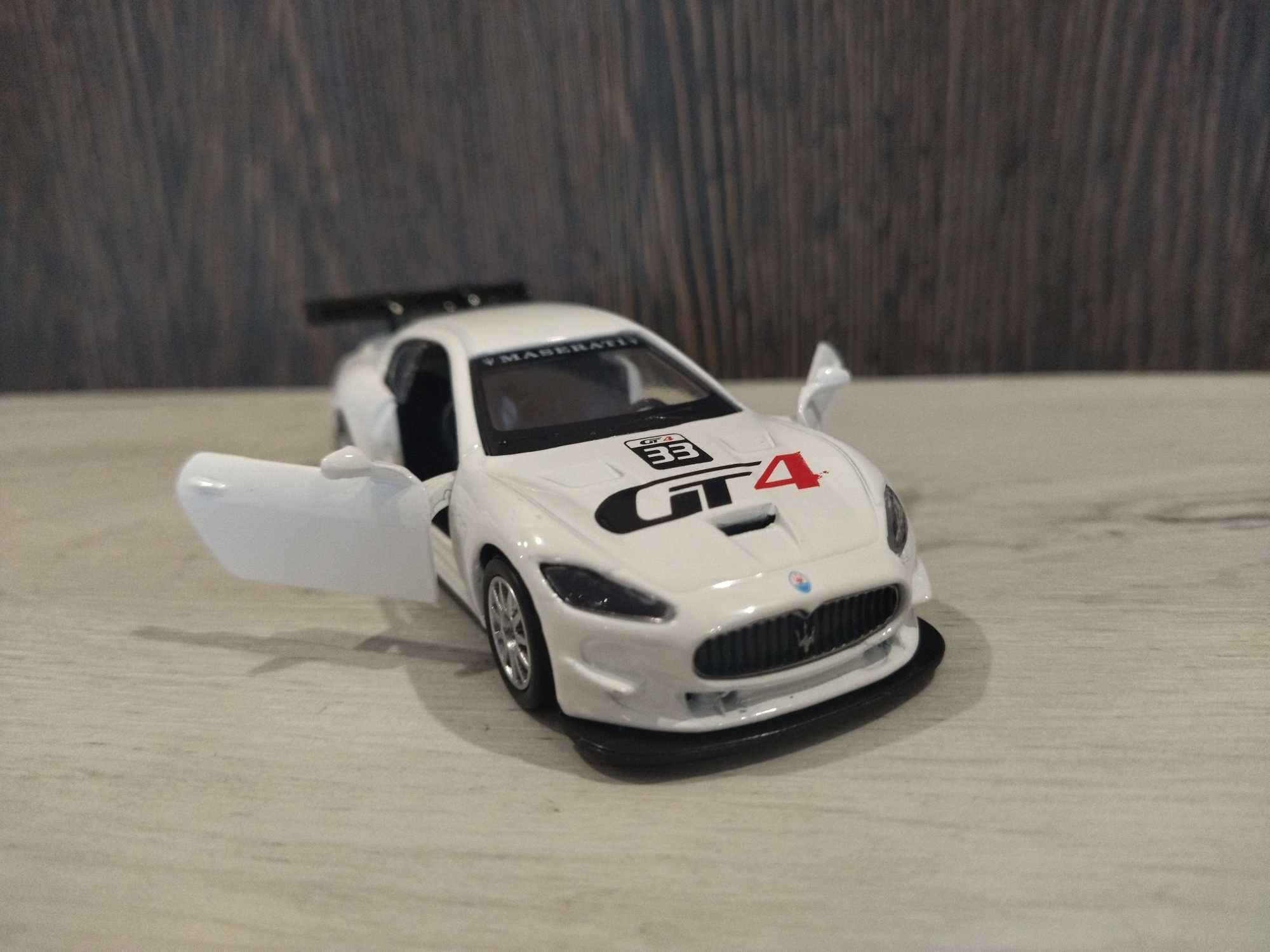 Метална количка Maserati Gran Turismo !!!
