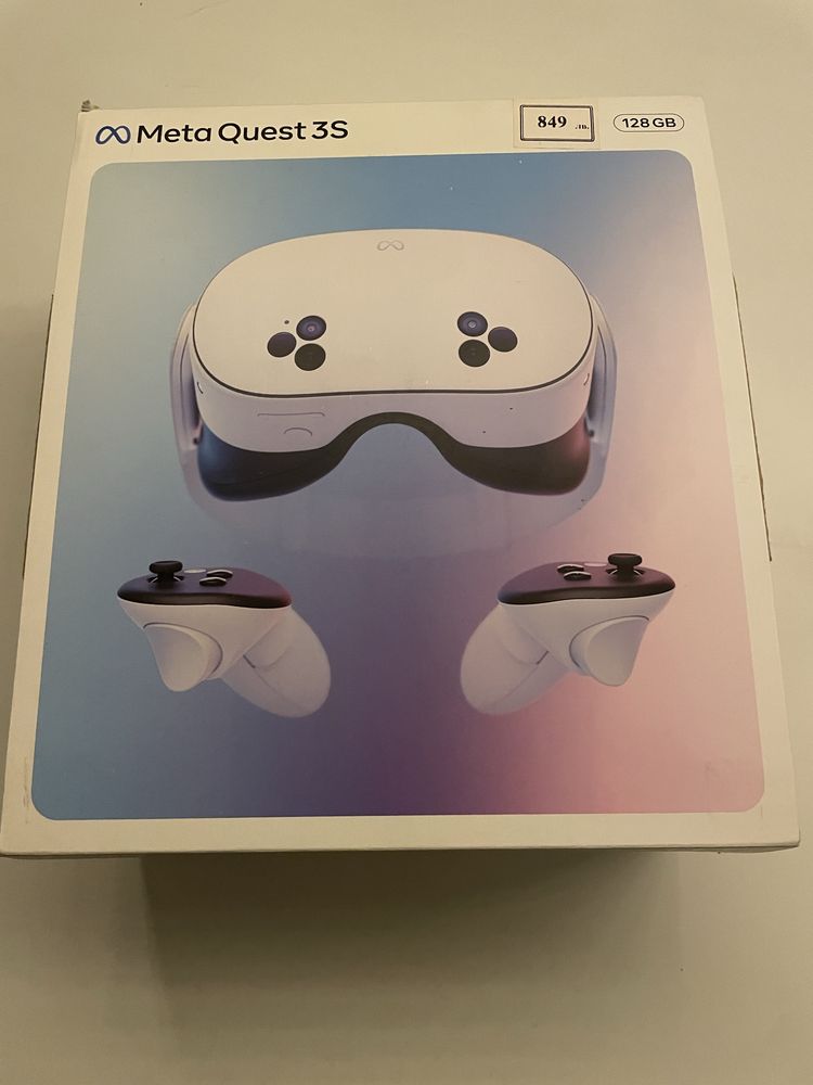 VR очила Oculus Meta Quest 3S 128GB.