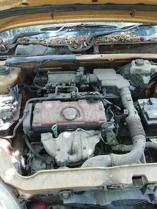 Продавам CITROEN  SAXO и DAEWOO MATIZ  на части всичко налично.