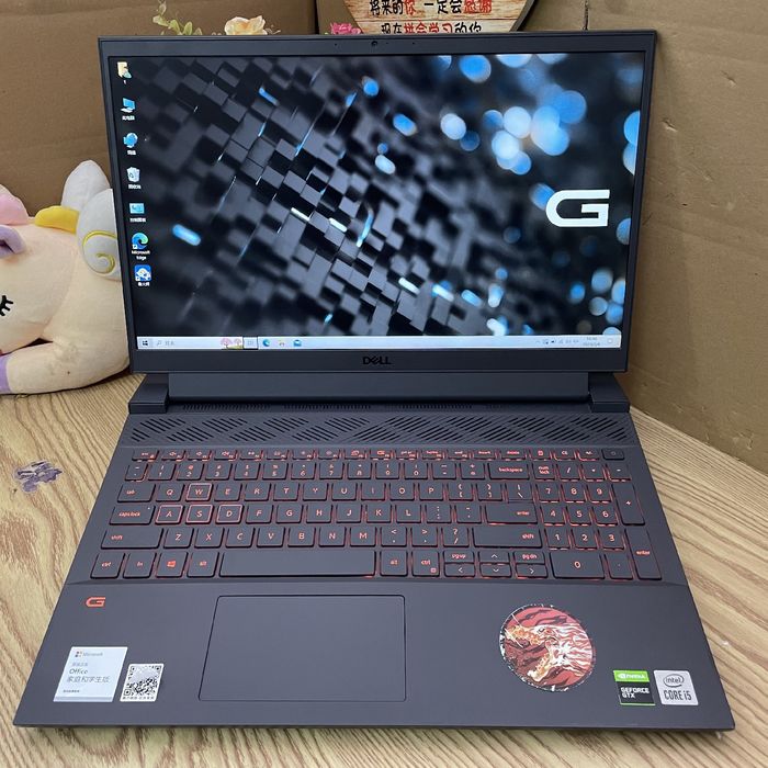 Dell G15 5510 i5 16gb ram 2TB SSD + 256GB (Gaming)