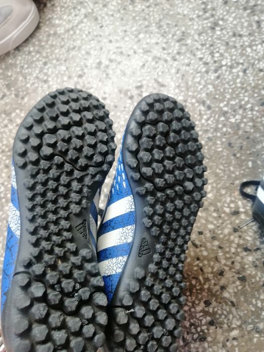 Оригинални стоножки Adidas