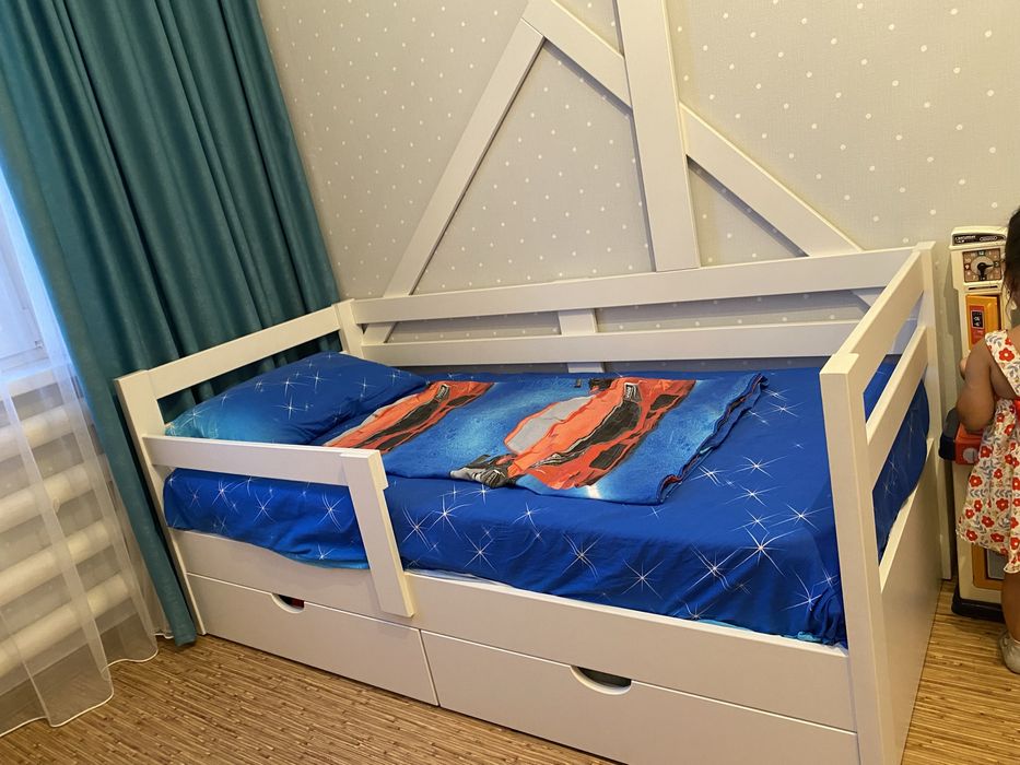 Продам детский кровать