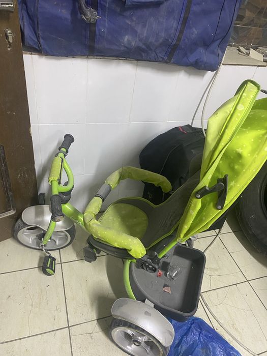 Посуда, раковина, велосипед