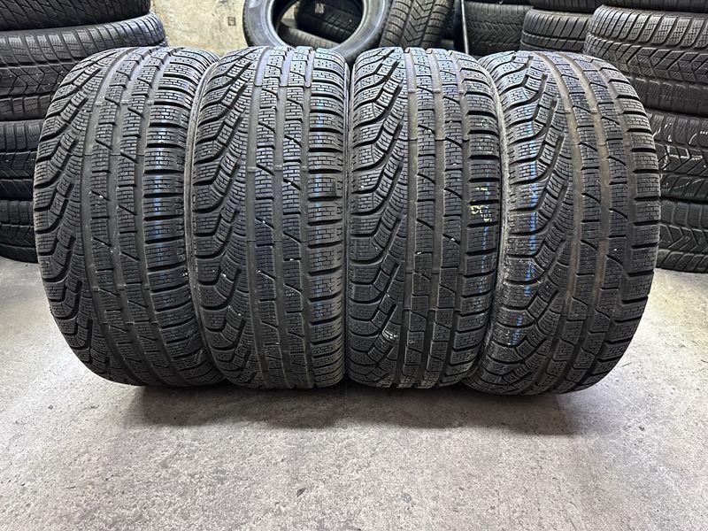 225/40/18 PIRELLI 4бр