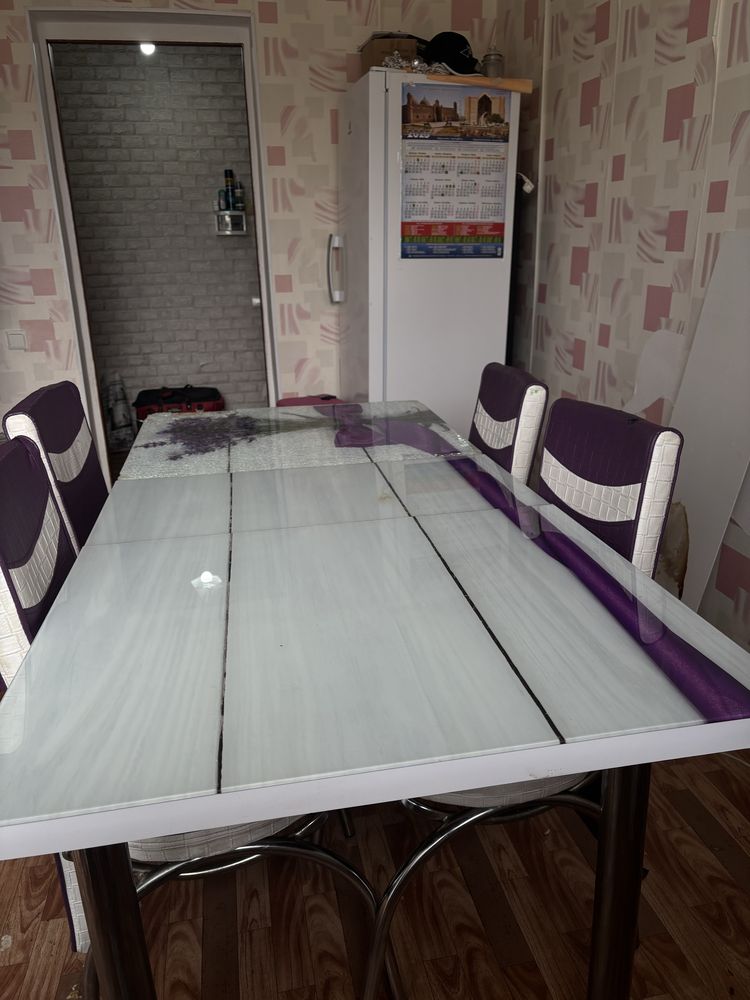 Продам стол + 6 стула