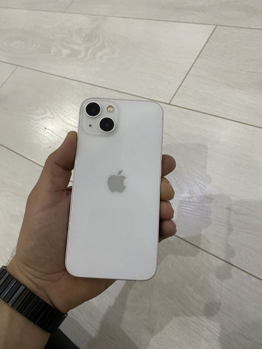 Iphon 13 128 gb перфектен