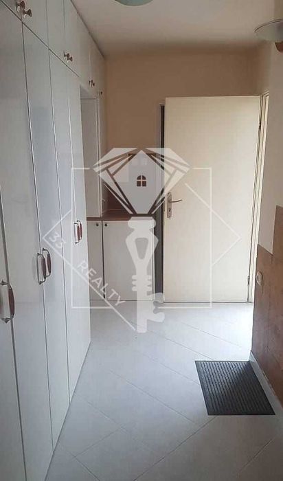 Продава се Тристаен апартамент в Пловдив, Център - 84 кв.м за 1072 €/кв.м - Снимка #2