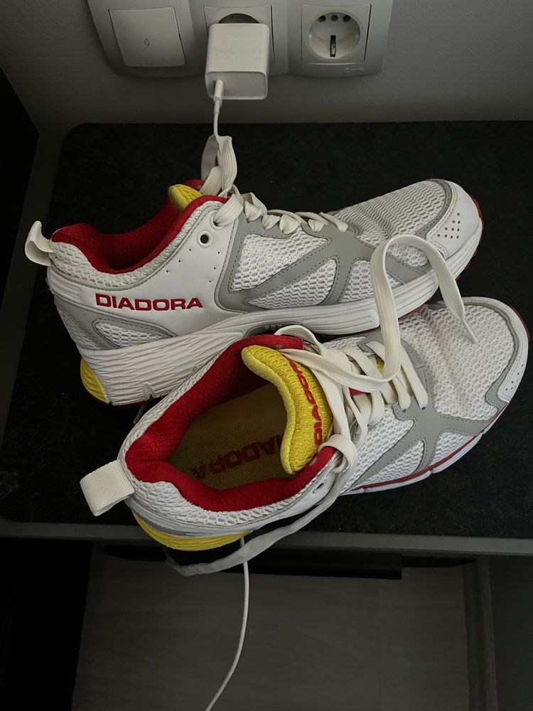 Спортни обувки Diadora