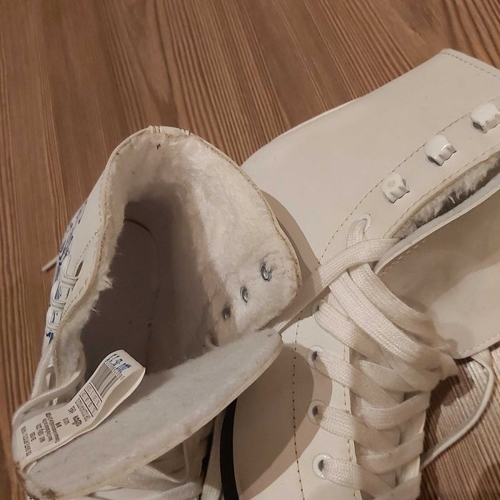 Patine de gheata fete