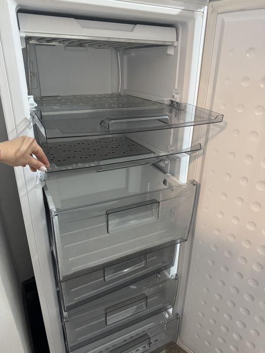 Vand congelator Arctic ANC246+