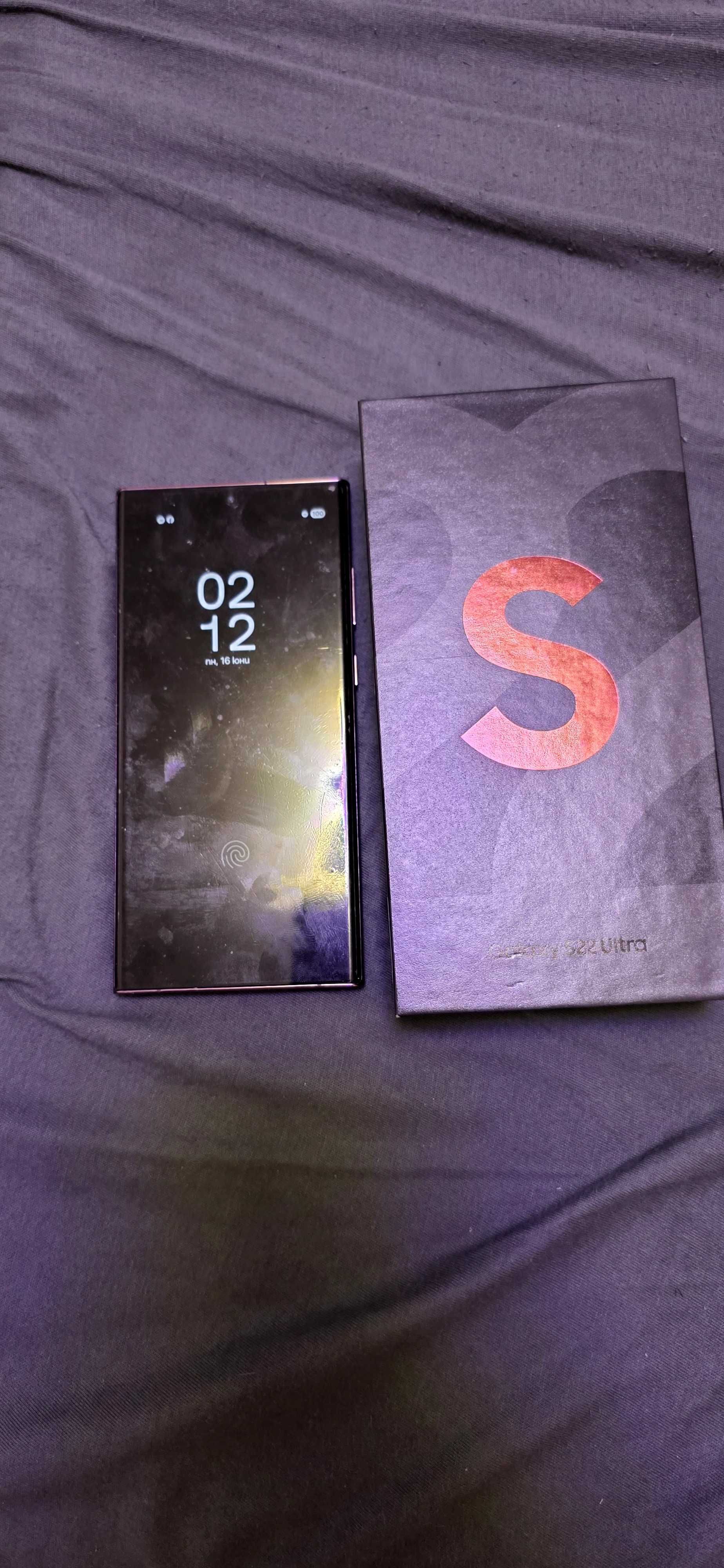 Продавам Samsung s22 ultra