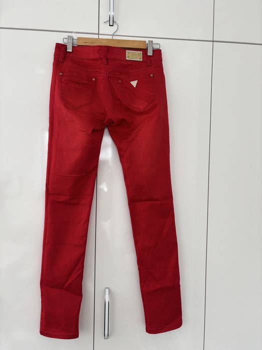 Дамски дънки, червени