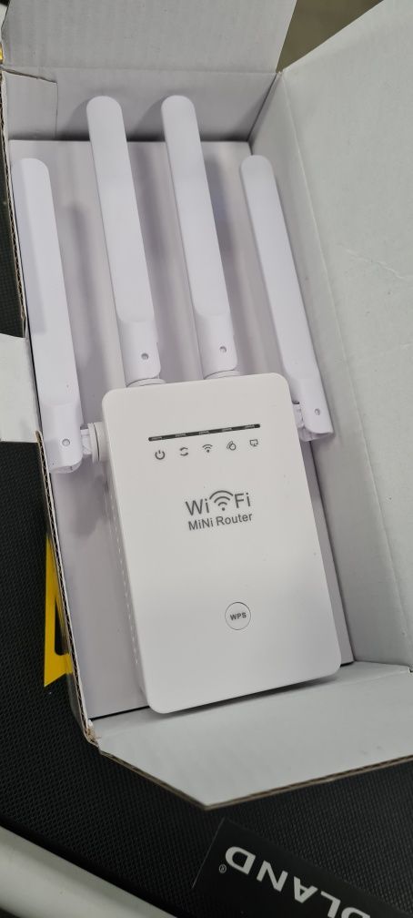 WiFi router роутер