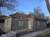 Vanzare casa cu teren de 786mp in Cioranii de Jos- Prahova