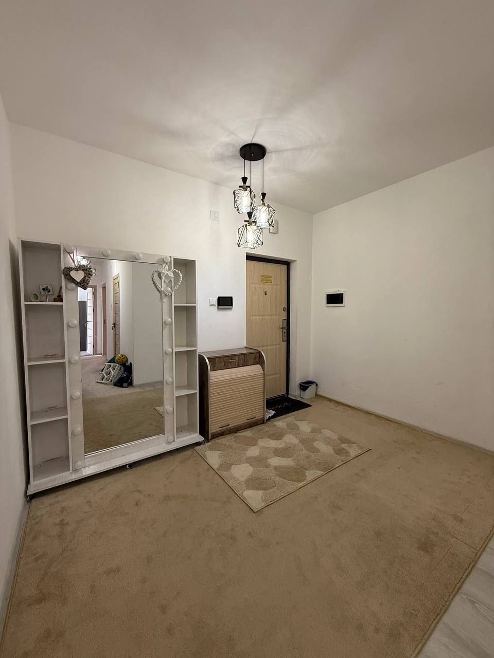 Аренда 2 комнатной 70кв² ЖК BeshChinor,ул.Махтумкули,IT Park,Ташсельма