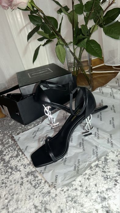 Sandale si Pantofi Ysl piele pe comanda