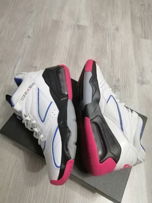 Adidași Jordan la PROMOȚIE