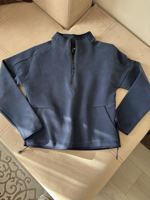 Дамски екип  размер  М ,блузи