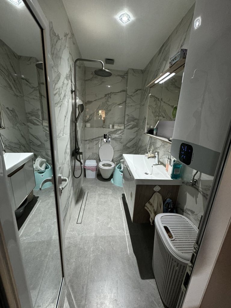 Продава се Тристаен апартамент в Дупница - 70 кв.м за 1286 €/кв.м - Снимка #3
