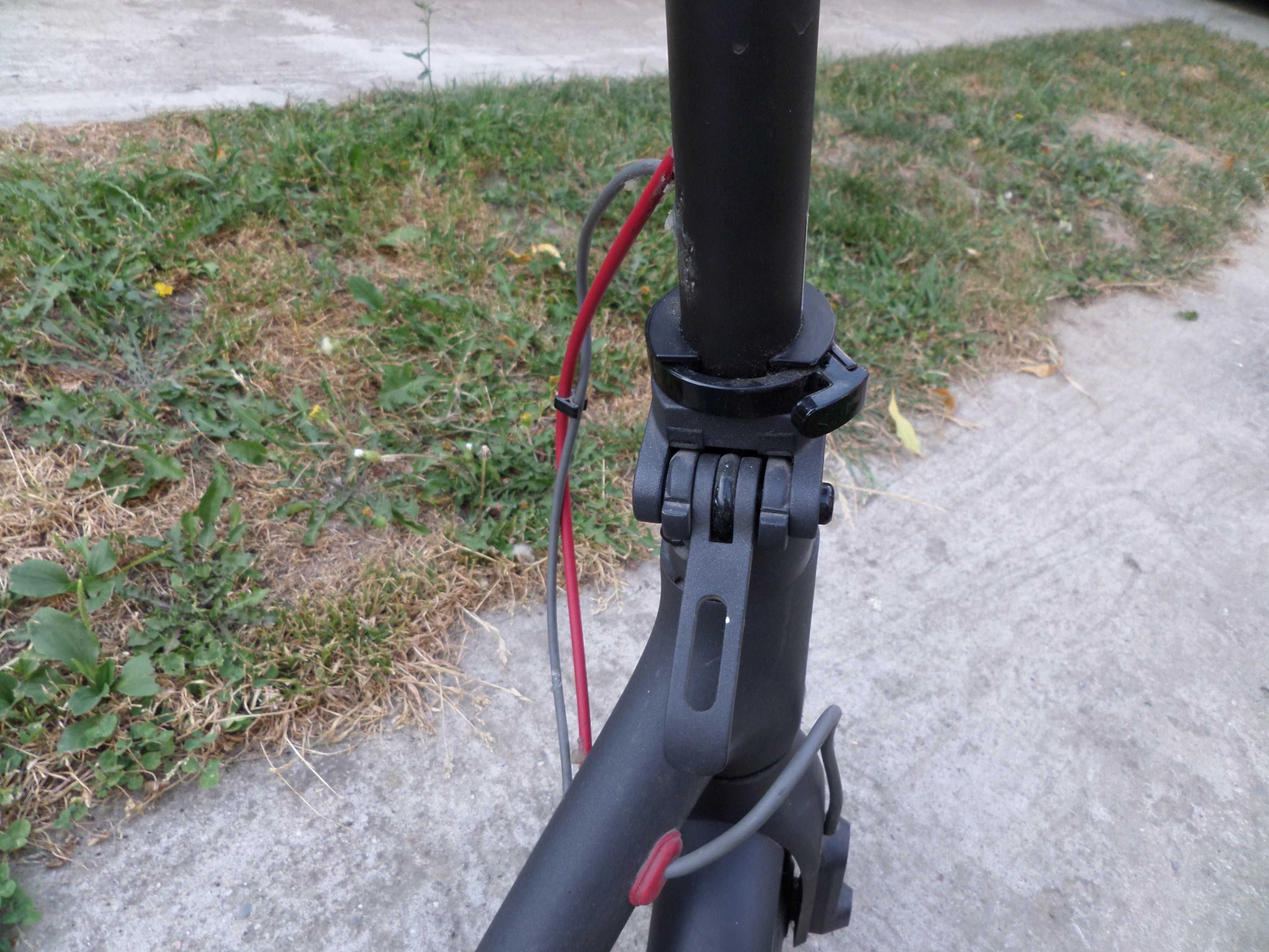 Trotineta electrica Xiaomi stare foarte buna functionare
