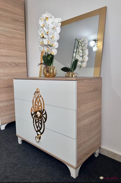 Vand dormitor complet nou