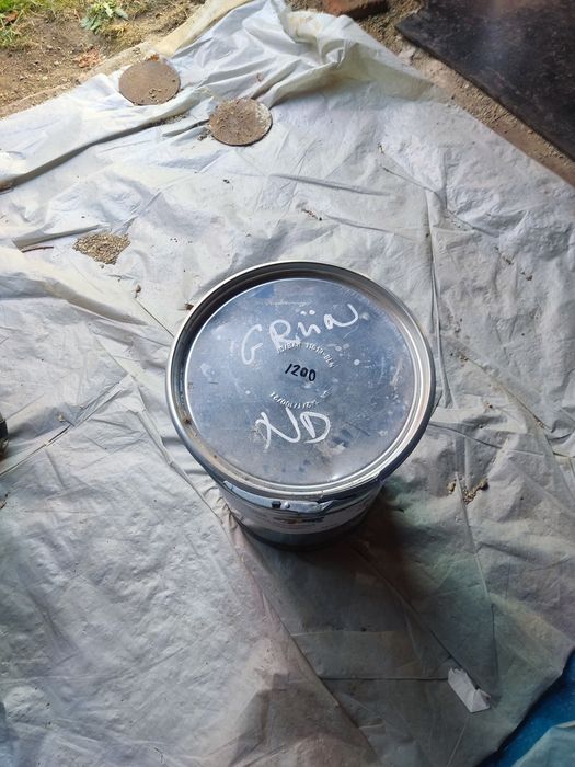 Vind vopsea Verde și Grii pentru metal 25 kg 2 in 1 calitate